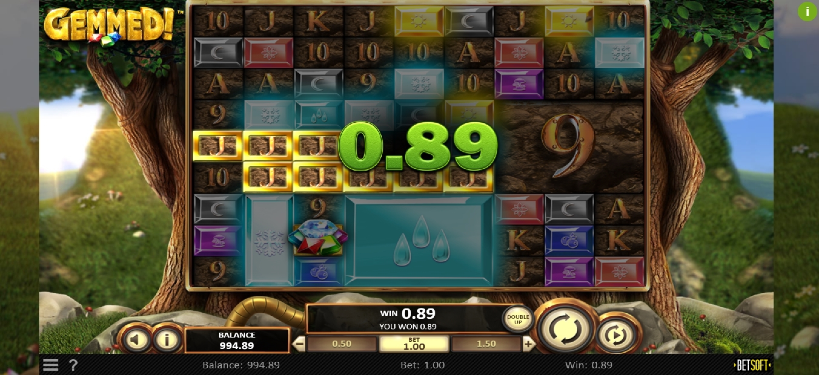 Win Money in Gemmed! Free Slot Game by Betsoft